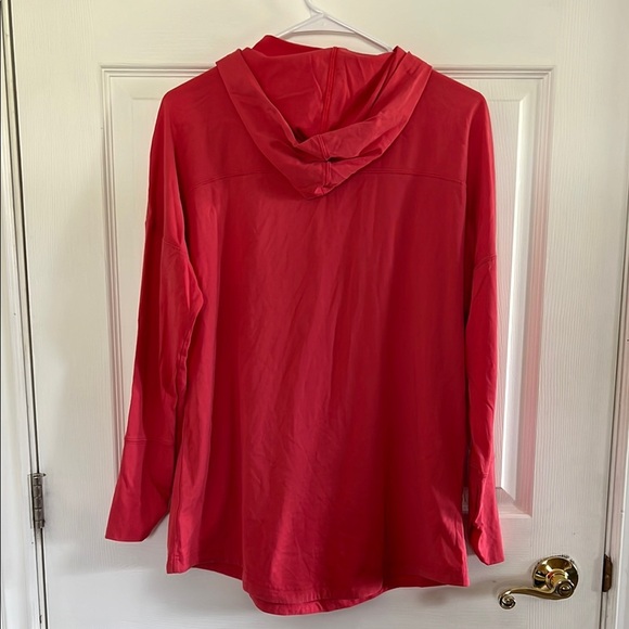 Puma Vibrant Red Hoodie with Logo - Picture 3 of 3